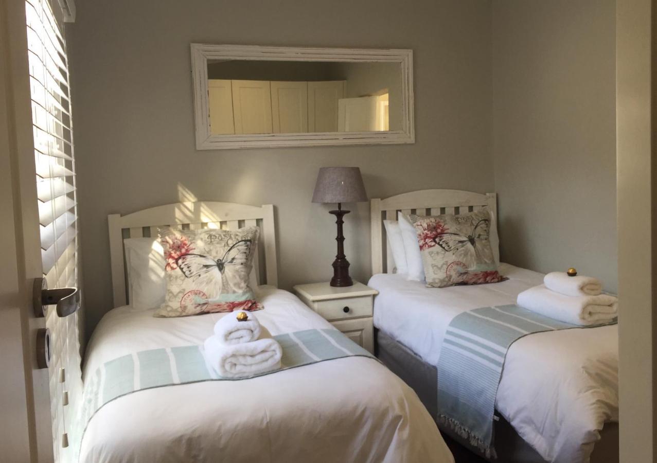 Acorn Cottage Hermanus Exterior photo